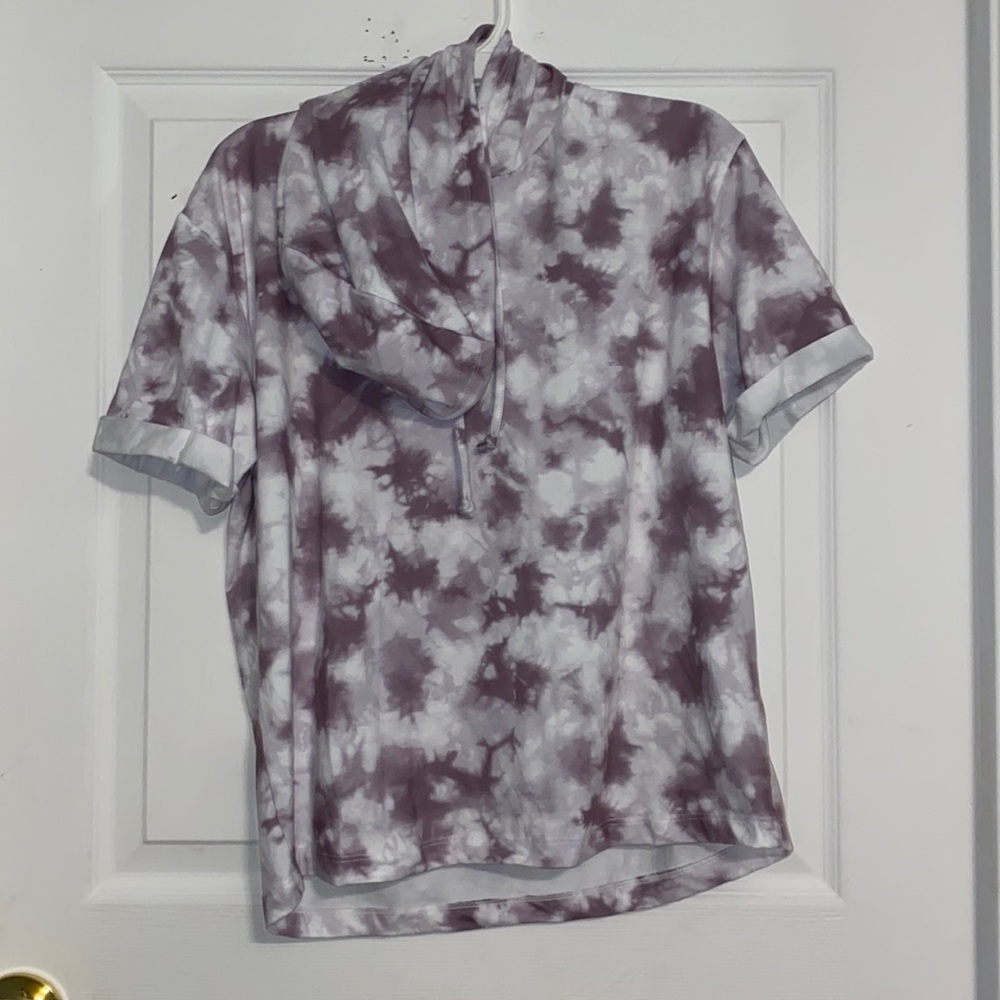 Purple & white tie dye shirt